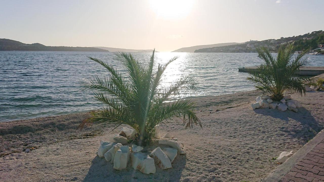 Apartment S-7 Trogir Bagian luar foto