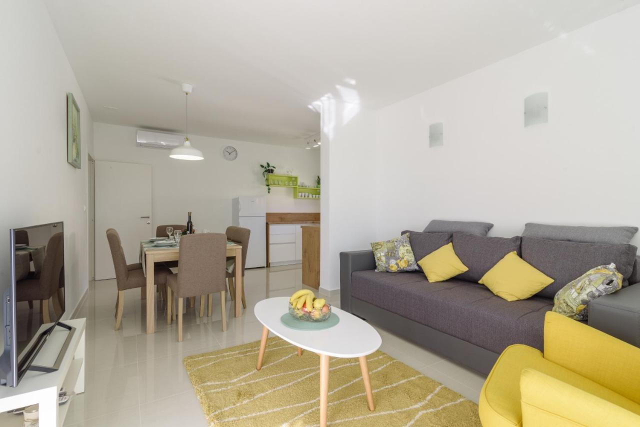 Apartment S-7 Trogir Bagian luar foto