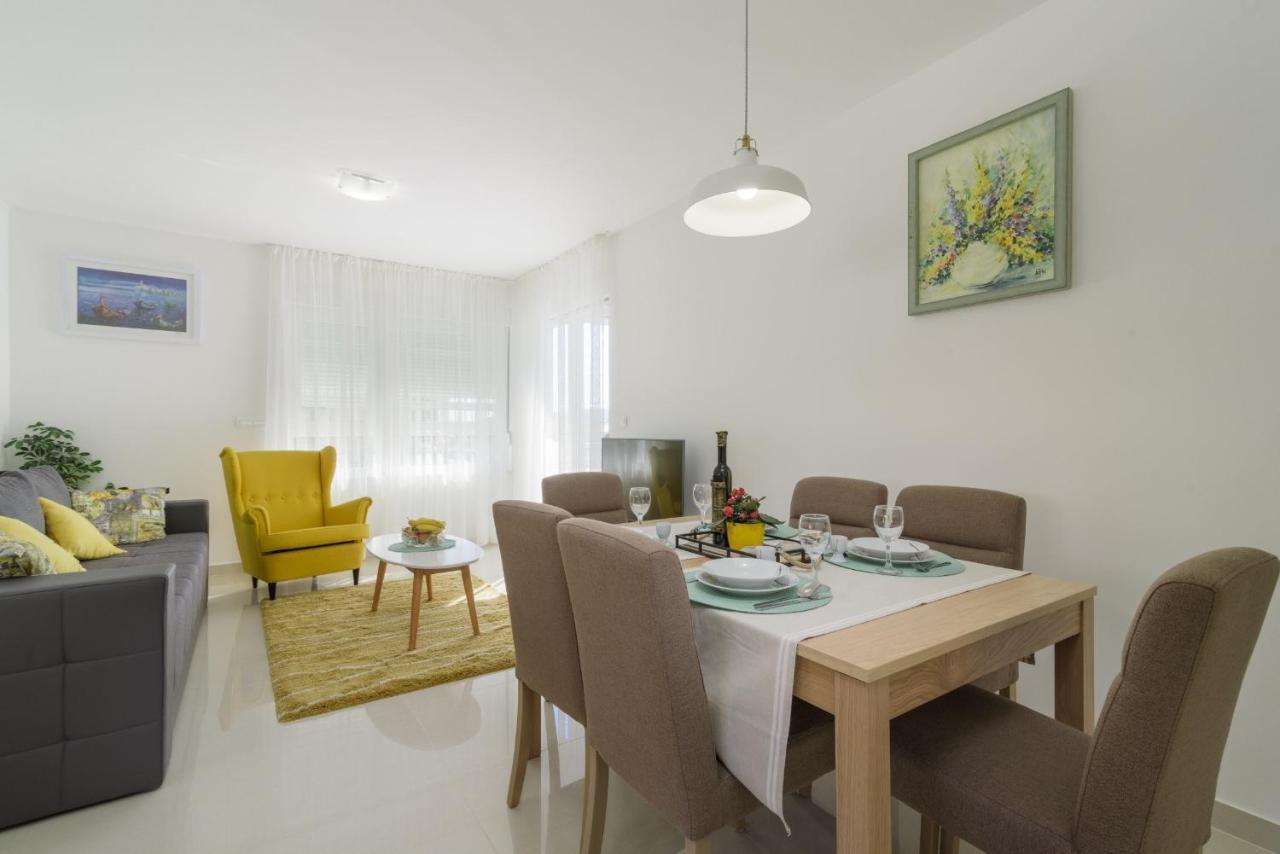 Apartment S-7 Trogir Bagian luar foto