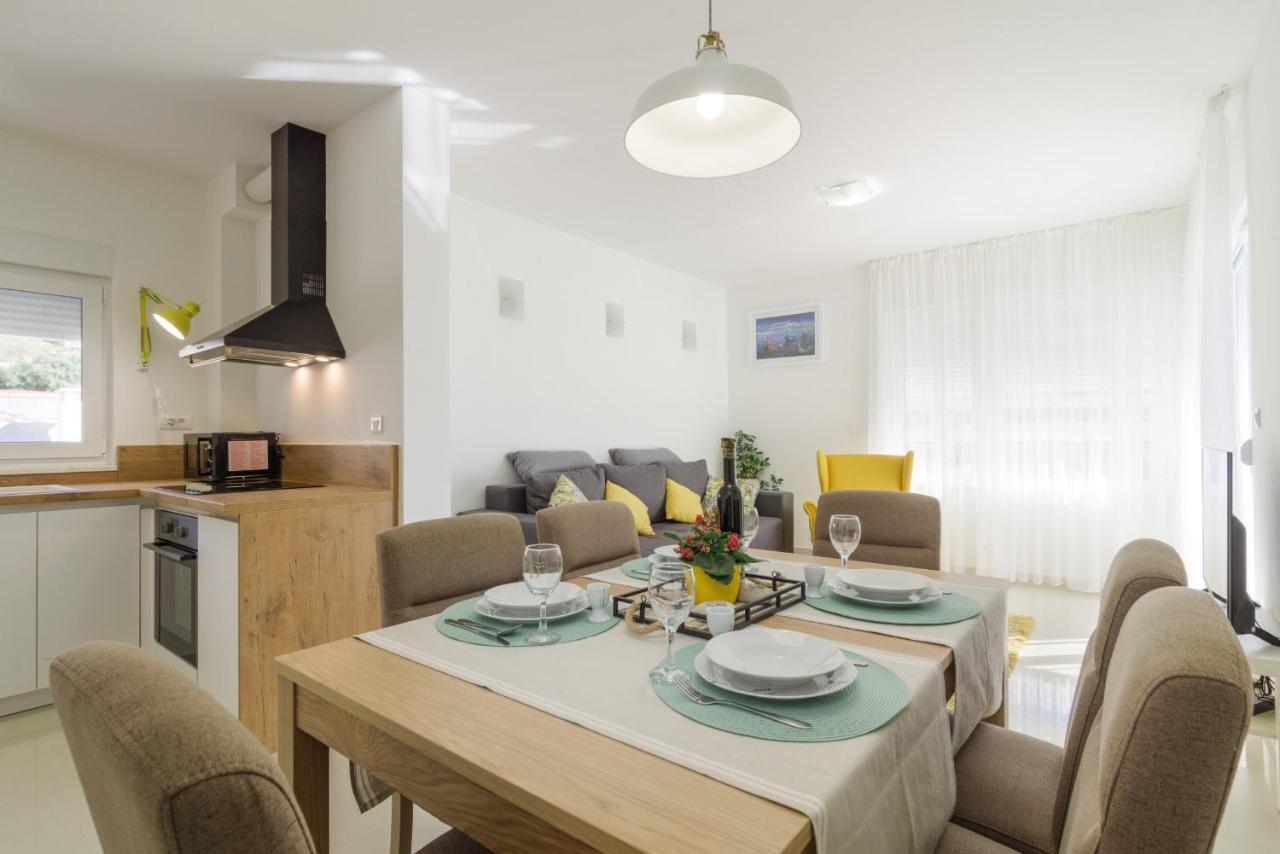 Apartment S-7 Trogir Bagian luar foto